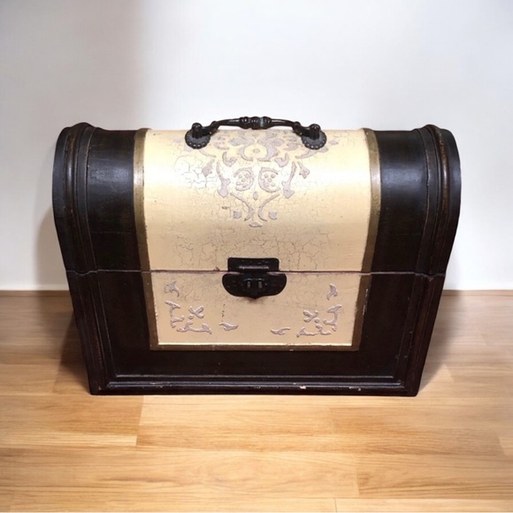 Stationary/ Document Storage Box - Picture 8 of 8